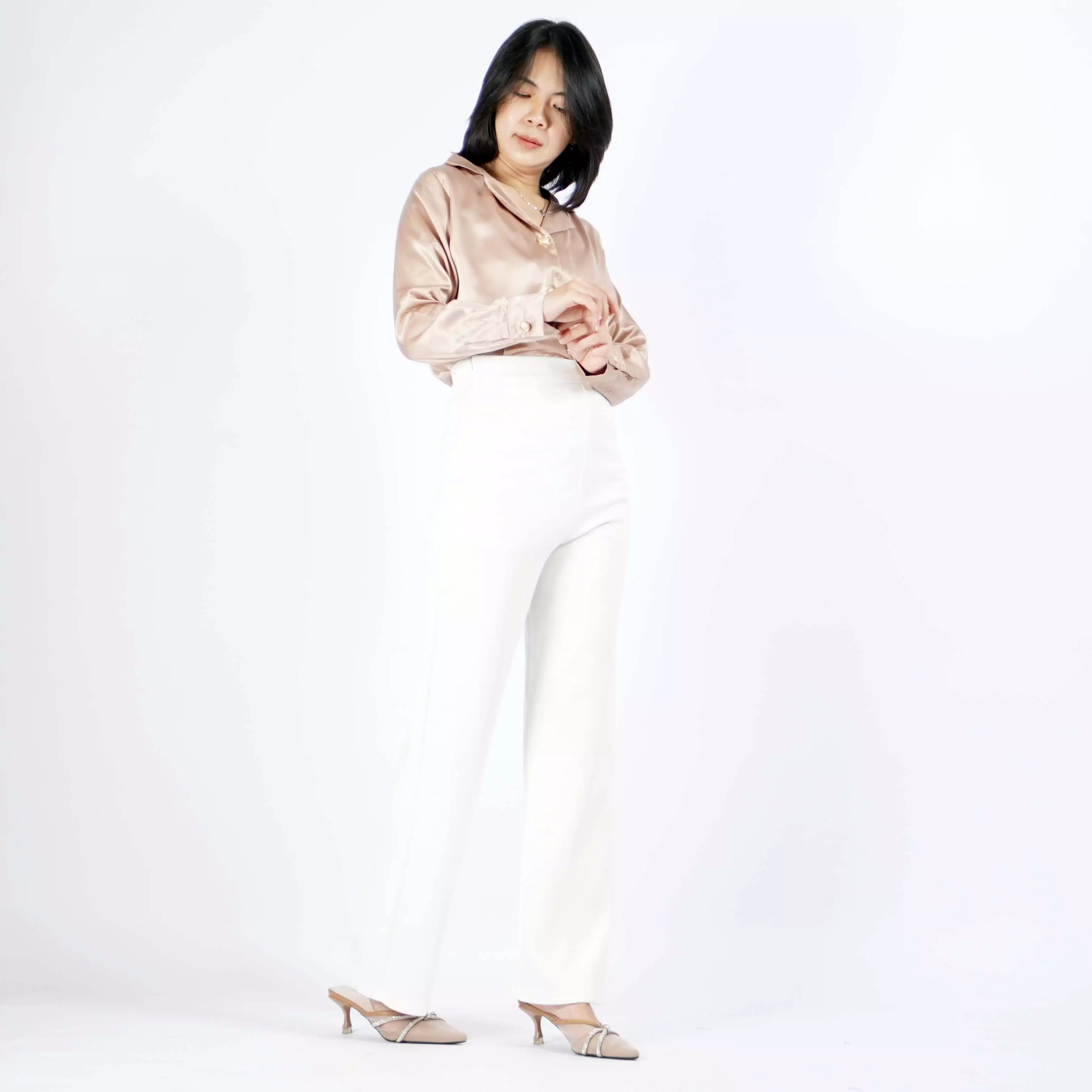  Kemeja Satin VICTORIA Kemeja Wanita Gaya Korea - Coksu