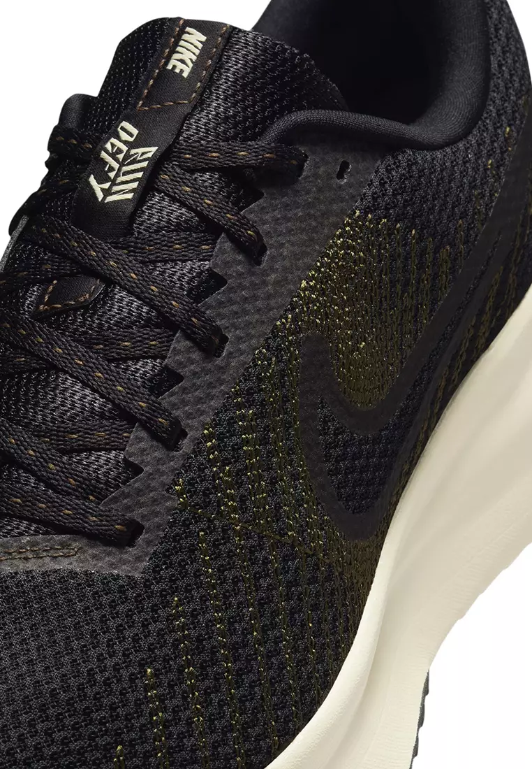 Nike Run Defy