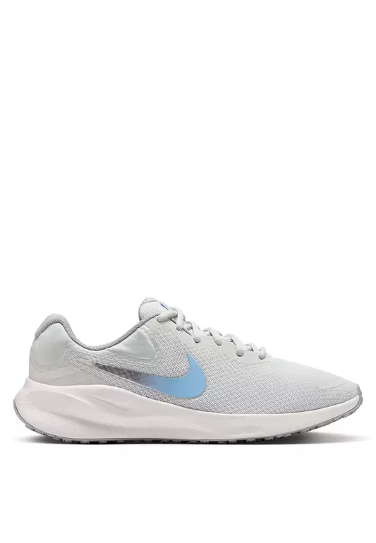 Revolution 7 Shoes