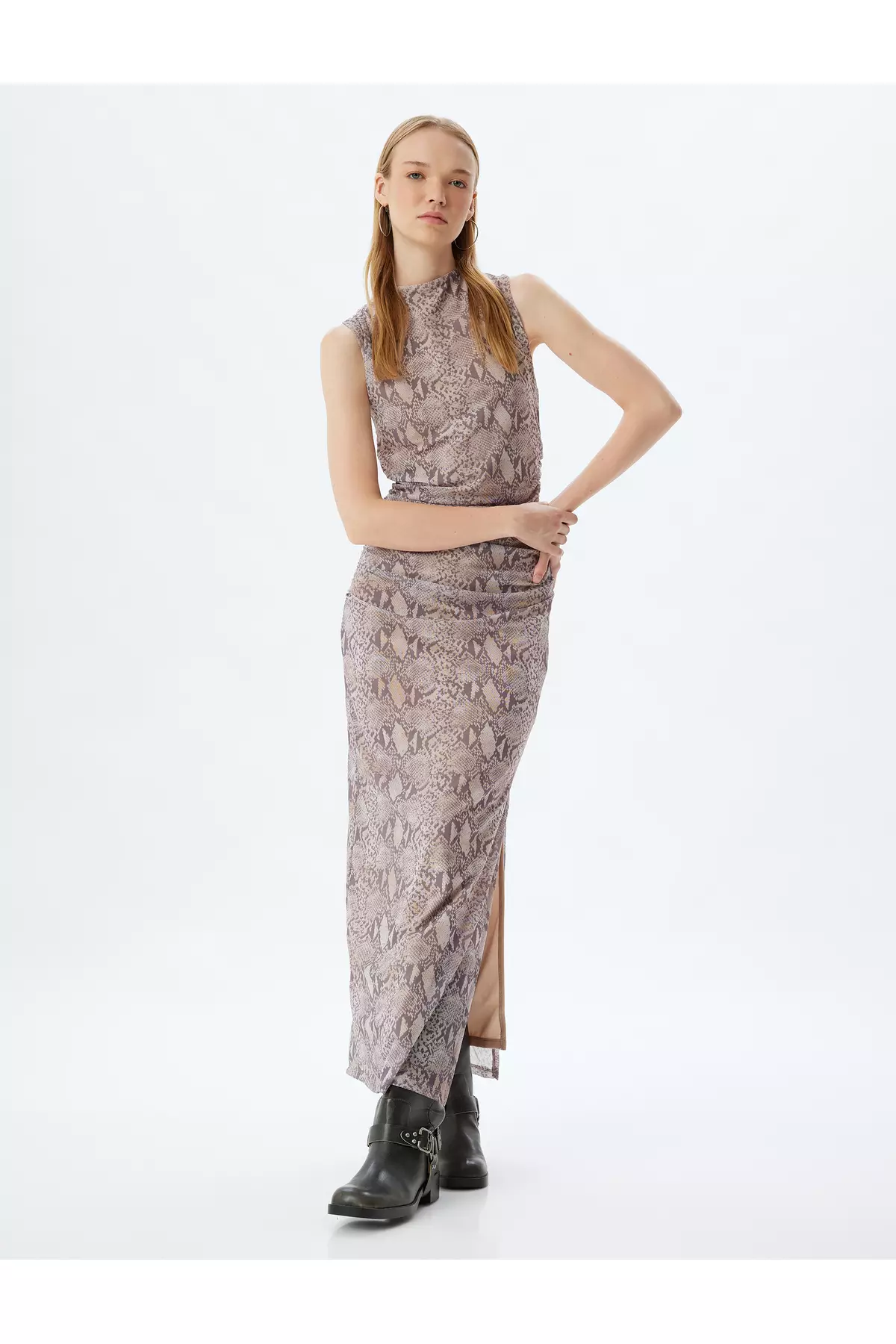 Long Tulle Dress Sleeveless Draped Slit Detail Slim Fit Lined