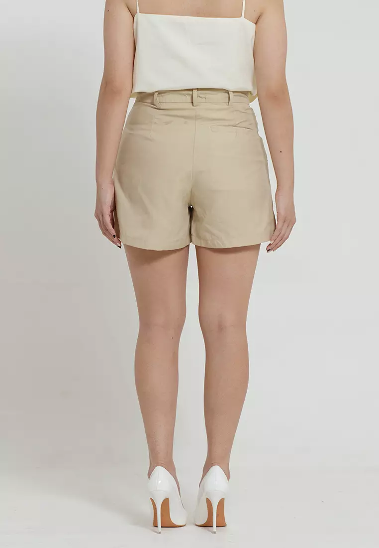 TENCEL™ Basic Shorts in Creme