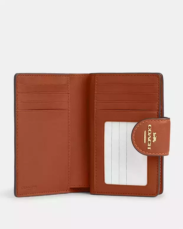 Medium Corner Zip Wallet Gold/Tan