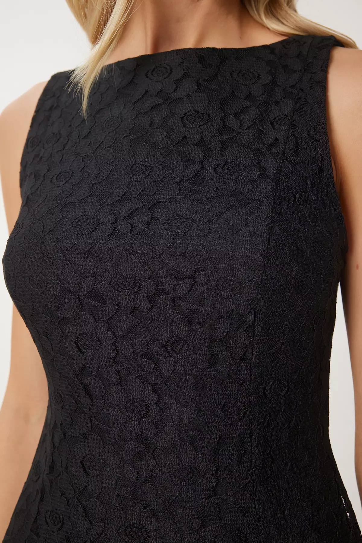 女裝黑色蕾絲喇叭迷你連身裙 Ub00311