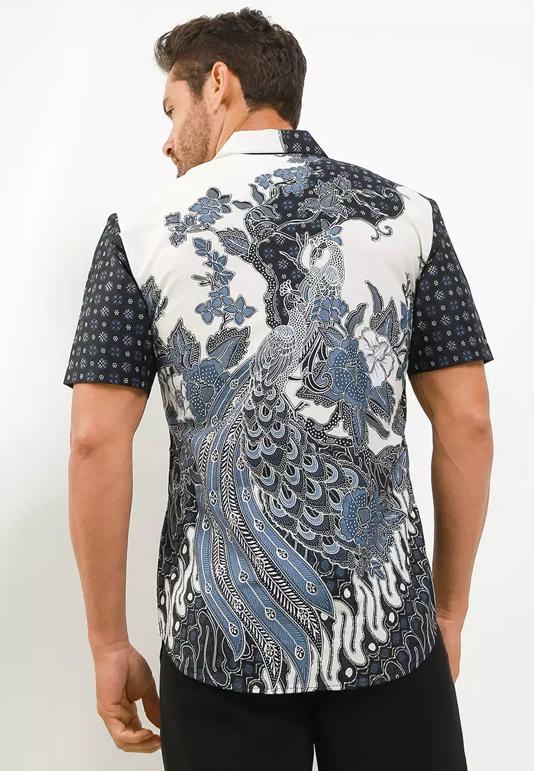 Hem Slimfit Batik Pria Lengan Pendek Gervaso White