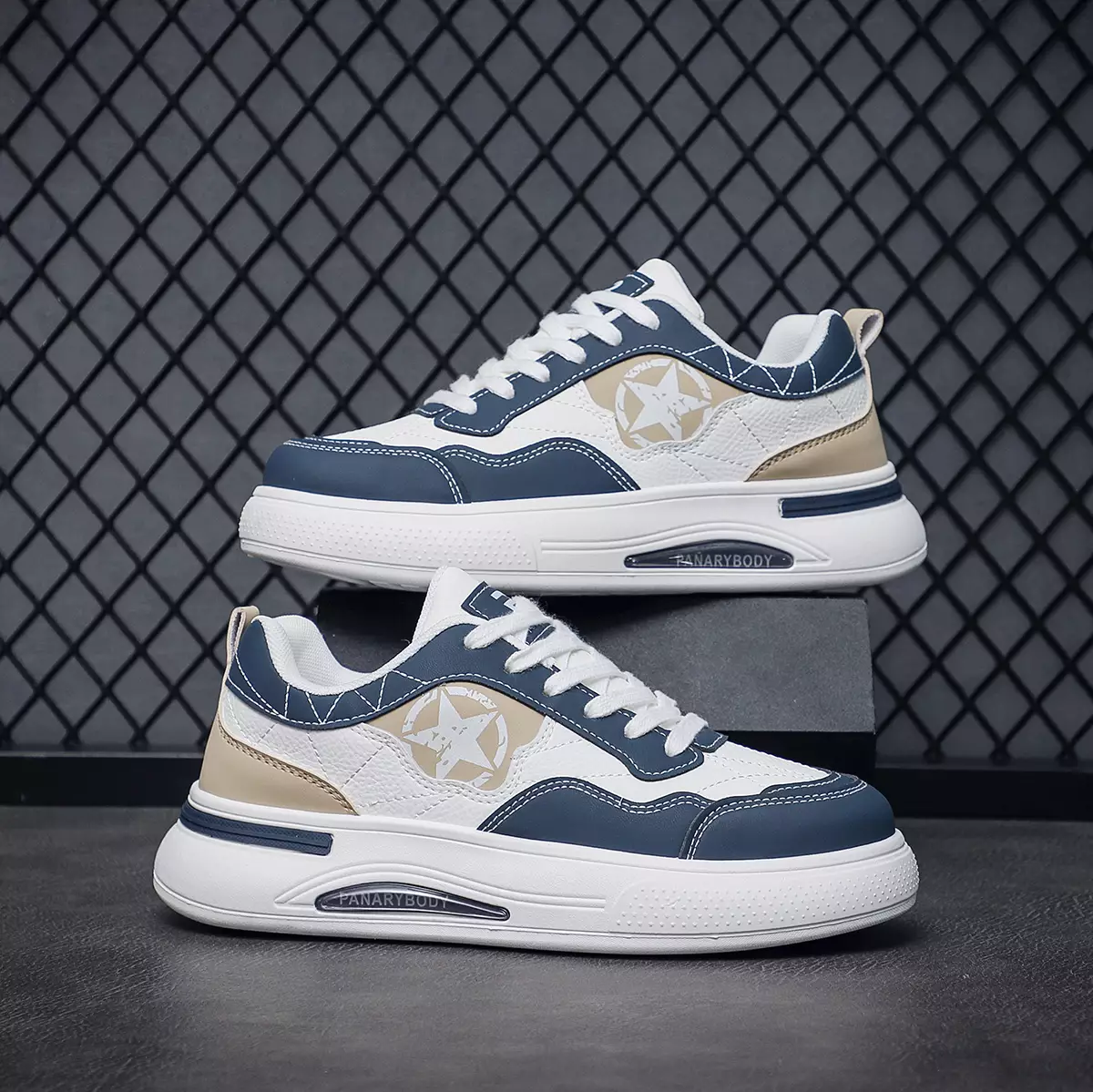 Sepatu Sporty Simple Pria Sneakers Cowok QN6626