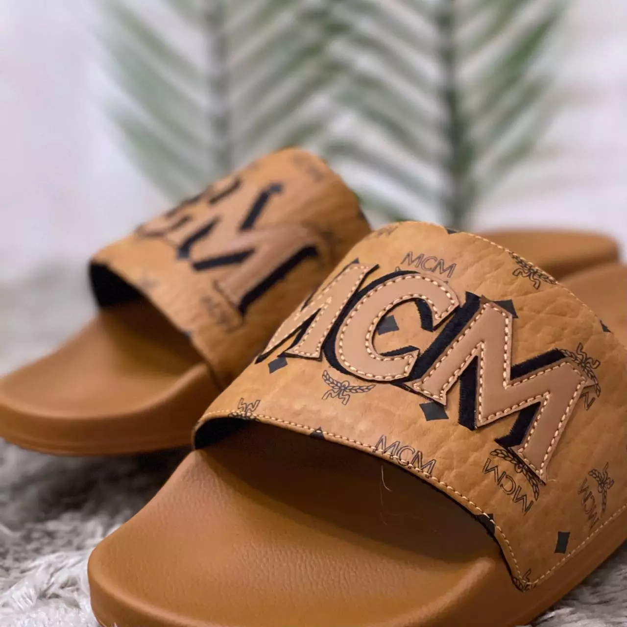Sandal MCM LOGO COGNAC BLACK SLIDE 100% ORIGINAL