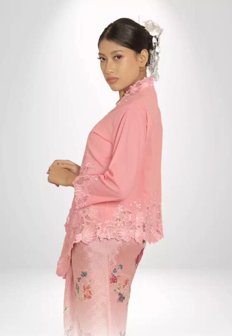 Exclusive Kebaya Kerancang Hand Made Embroidery