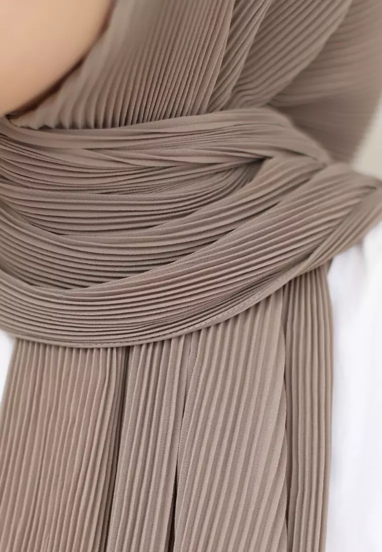 Bawal Pleats Shawl Natural
