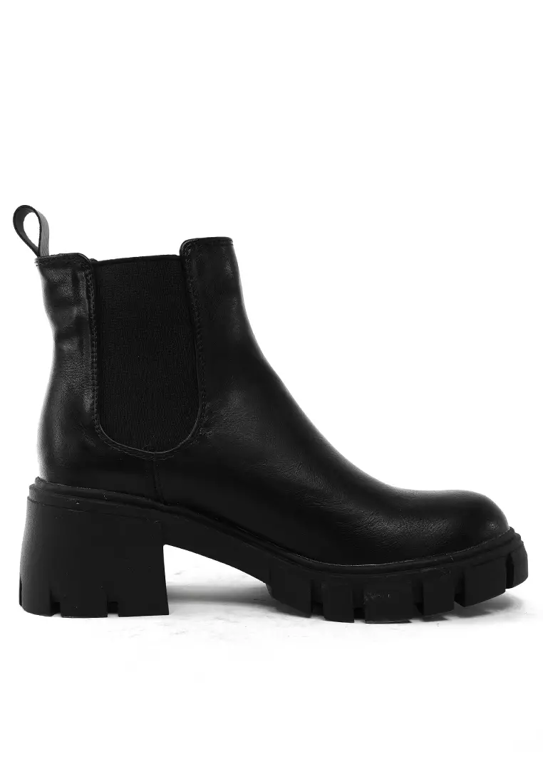 Discount on Twenty Eight Shoes  shoes - SKU: Platform Synthetic Leather Chelsea Boots WTY2030-1