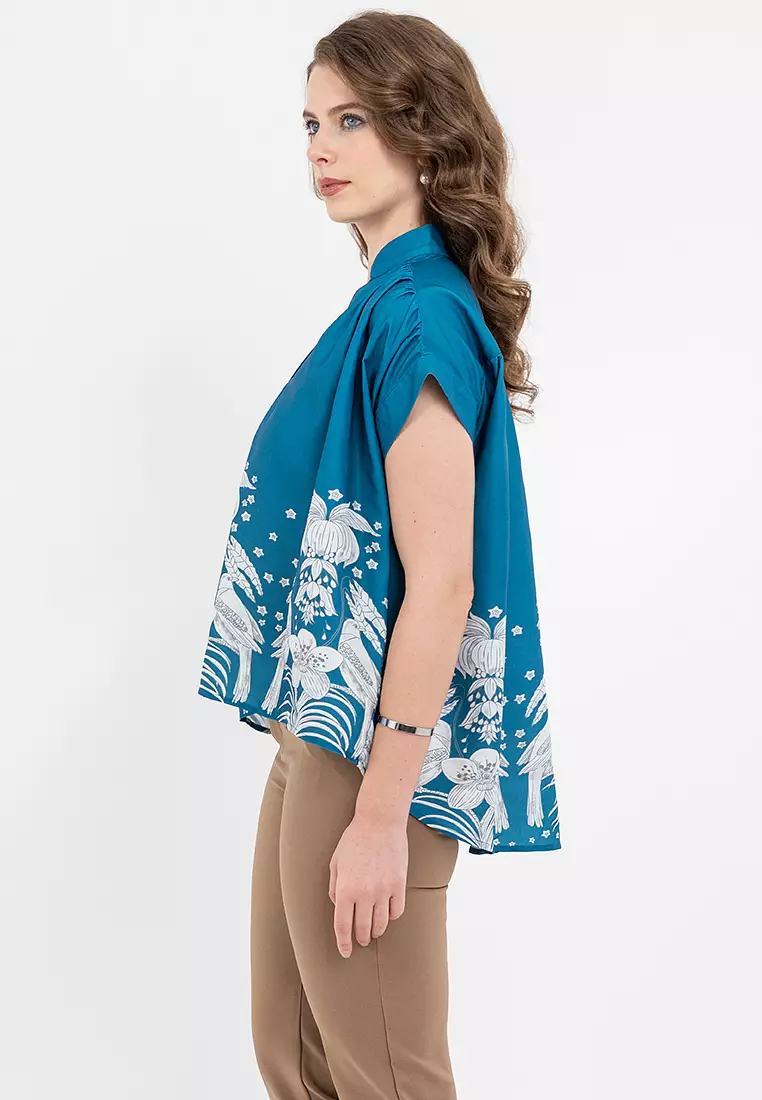 DAIRY Digital Print Floral Filipiniana Blouse