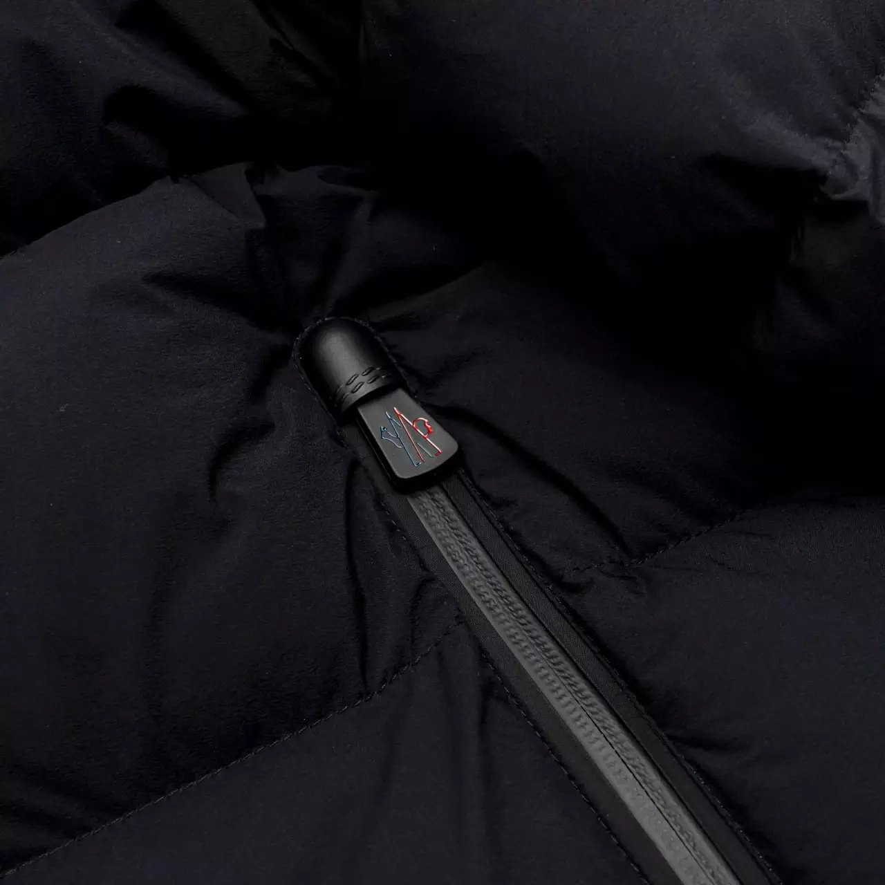 Isorno Nylon Down Jacket Black