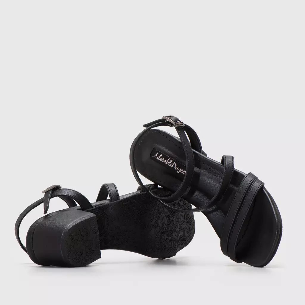 Joanessa Heels Black