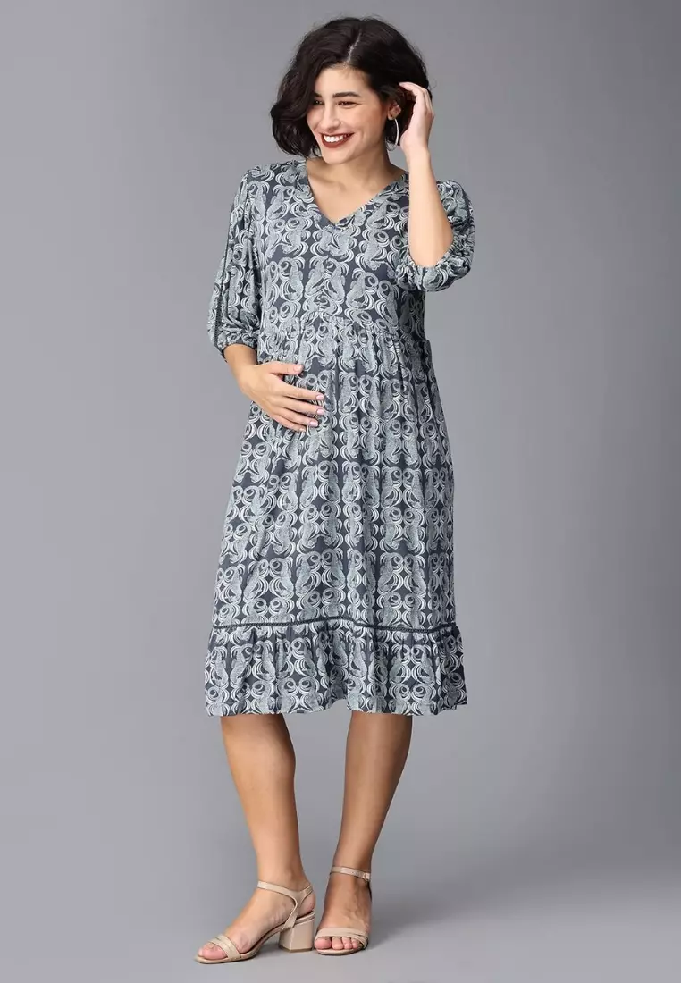Darling Escape Maternity And Nursing Tier Dress