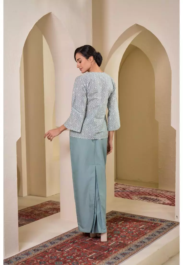 Kurung Kedah Batik Moden