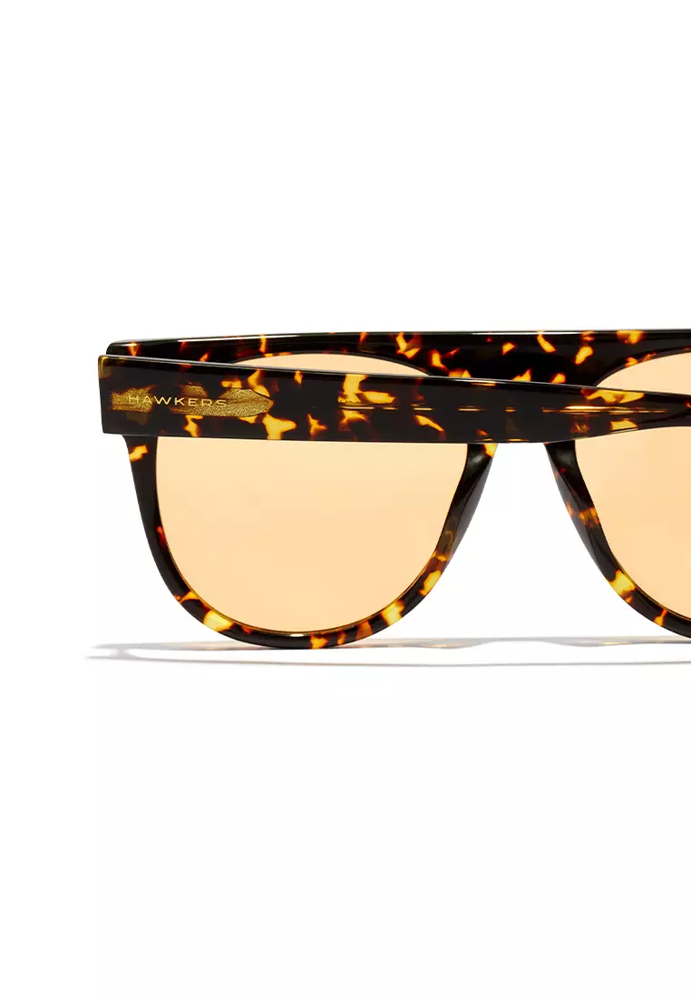 HAWKERS X PAULA ECHEVARRIA LA NOIRE ECO Sunglasses for Women, Femenine. UV400 Protection. Official Product designed in Spain