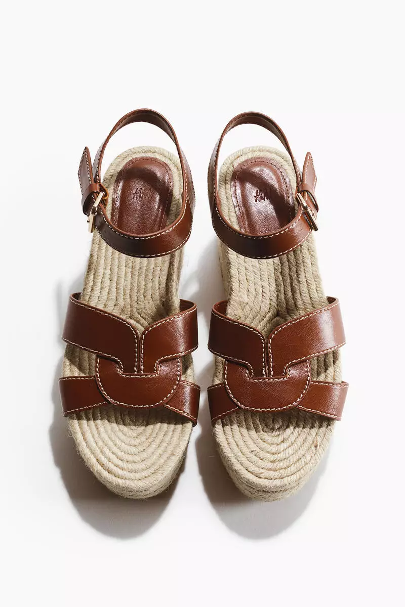 Wedge-heeled espadrilles