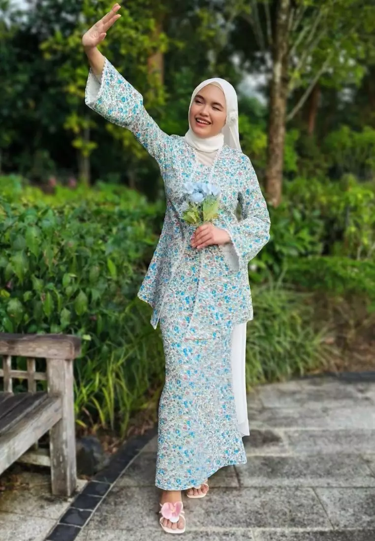 Teal Puff Sleeve Floral Modern Kebaya Kurung Hari Raya