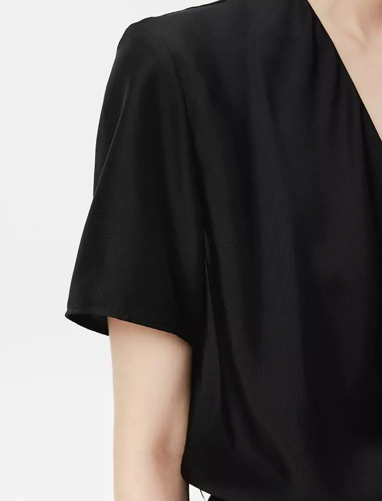 V-Neck Twist Knot Short Sleeve Shirt