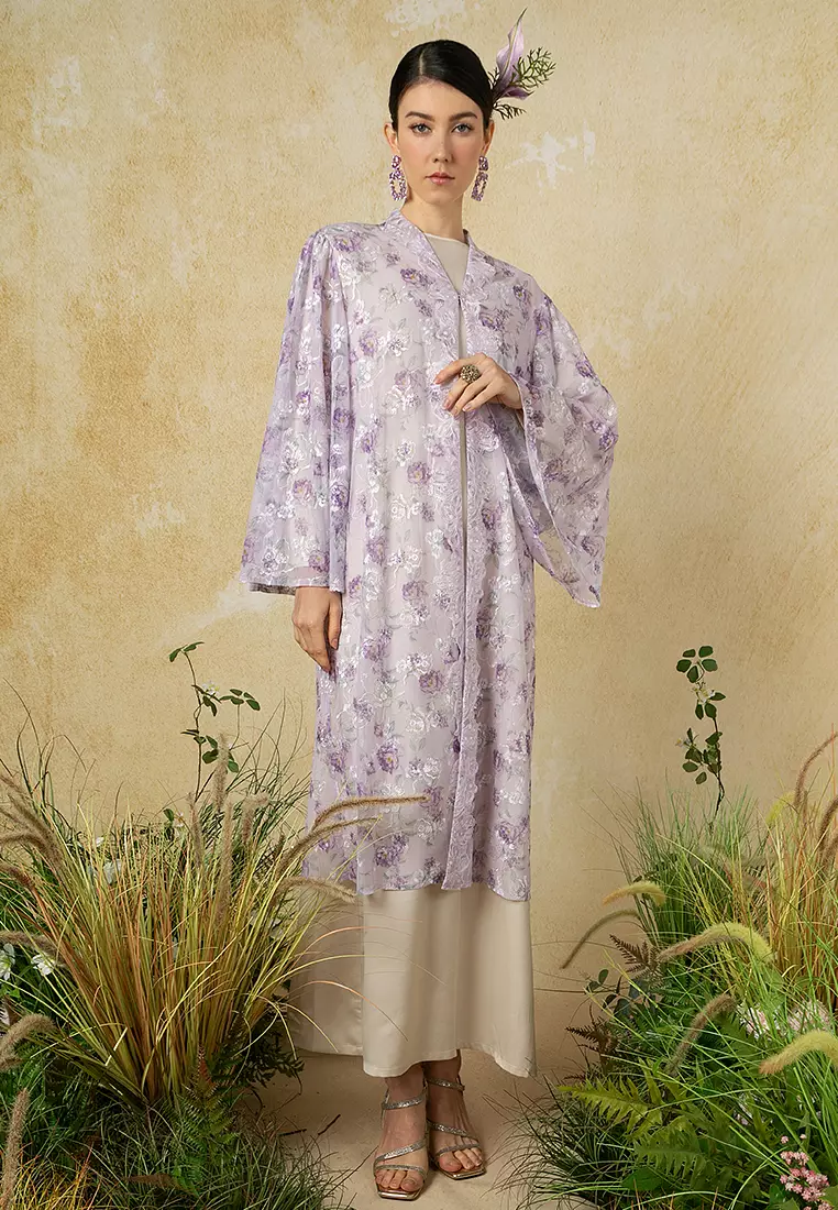Ilayana Lace Kebaya With Inner Dress
