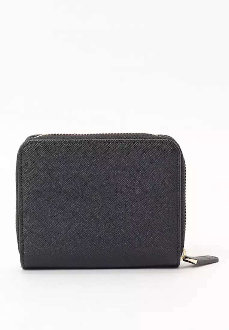 B. Logo Zip Wallet