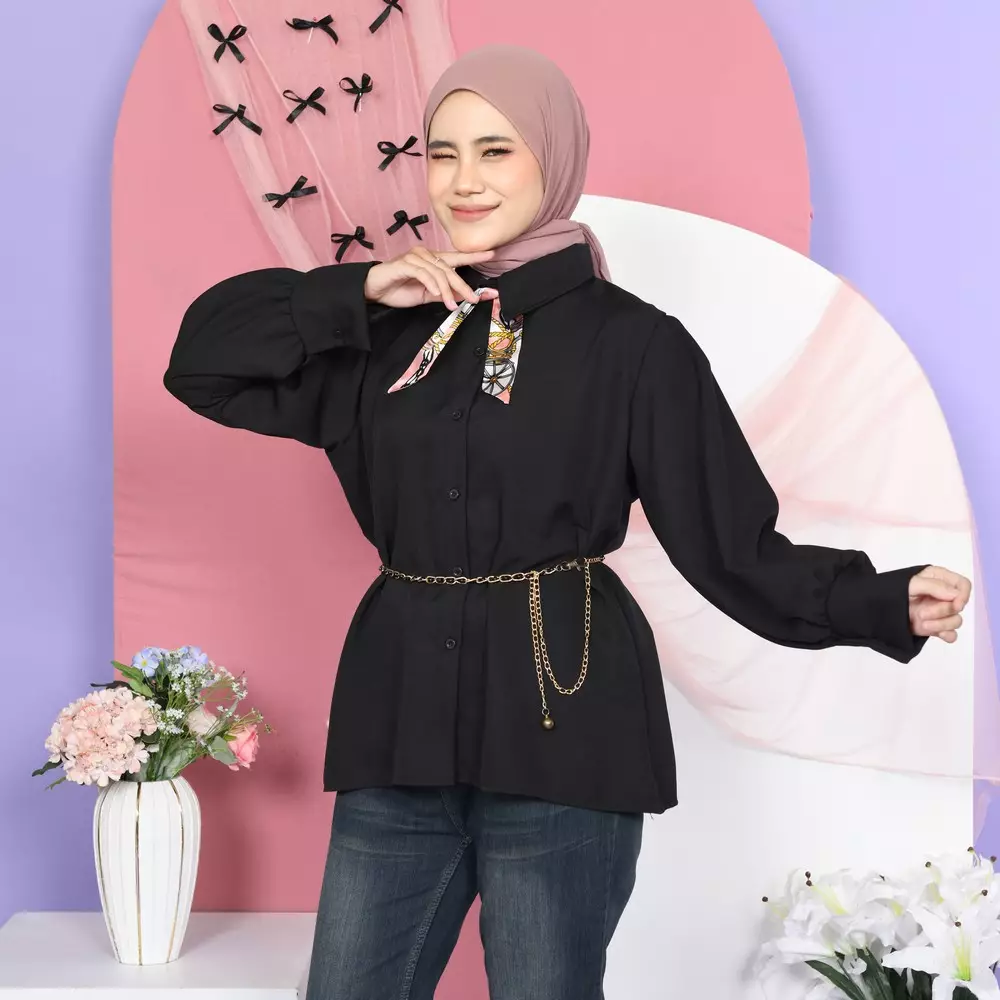 Lovia Blouse Kemeja Wanita - Black M20046 R33S6