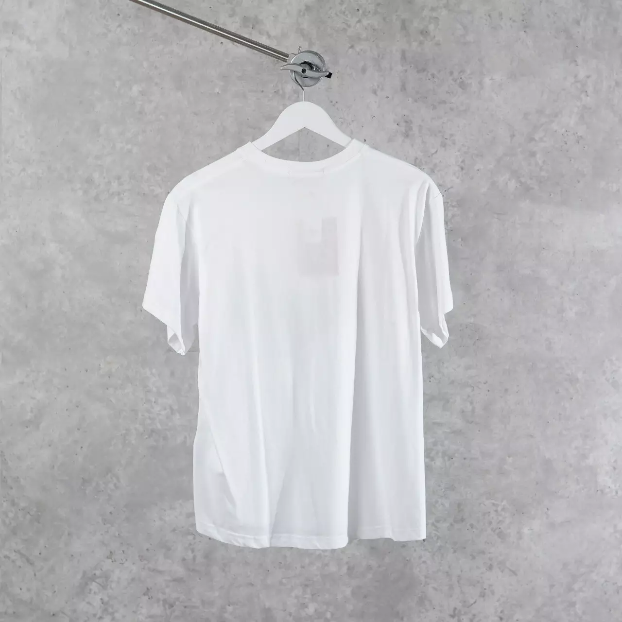 Kaos MARDI MERCREDI DOG ORANGE WHITE TSHIRT 100% ORIGINAL