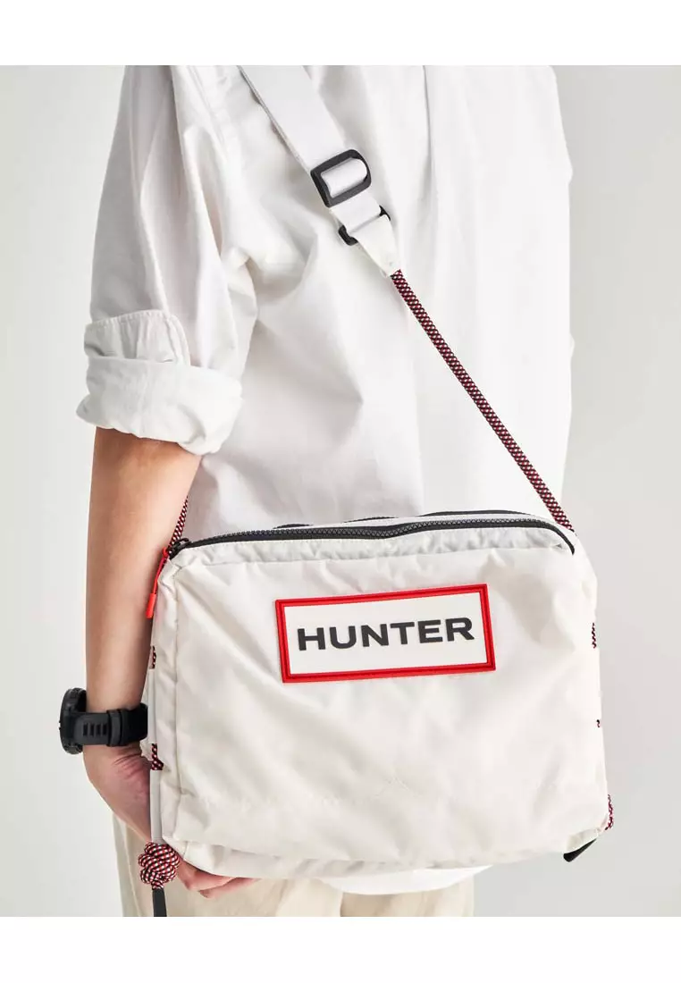 【HUNTER】Travel Ripstop Sacoche 2COLOR TRAVEL RIPSTOP SACOCHE-Hunter Boots Singapore – Hunter Singapore