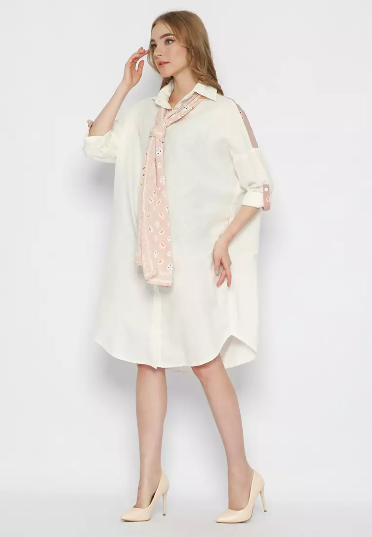 Kemeja Shirtdress dengan Shawl Jumputan Naila