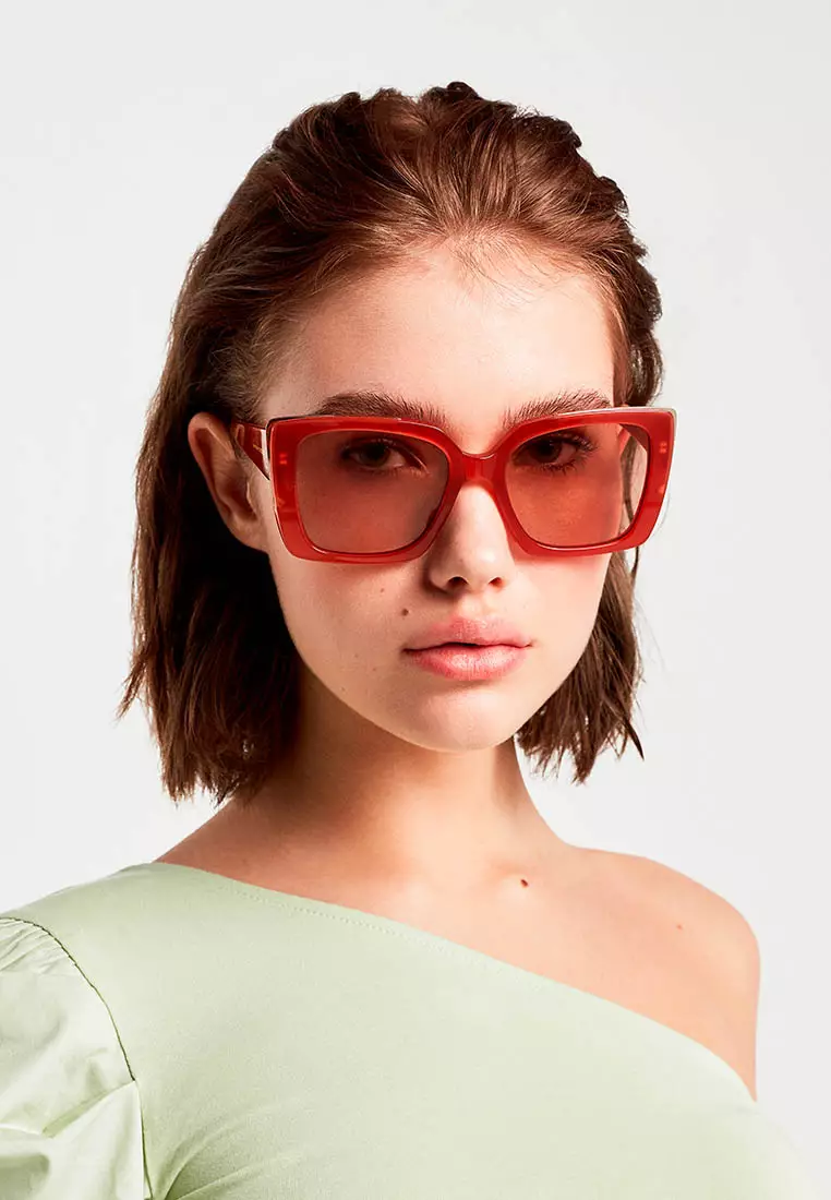 HAWKERS Caramel CHAZARA Sunglasses for Men and Women, Unisex. Official Product designed in Spain