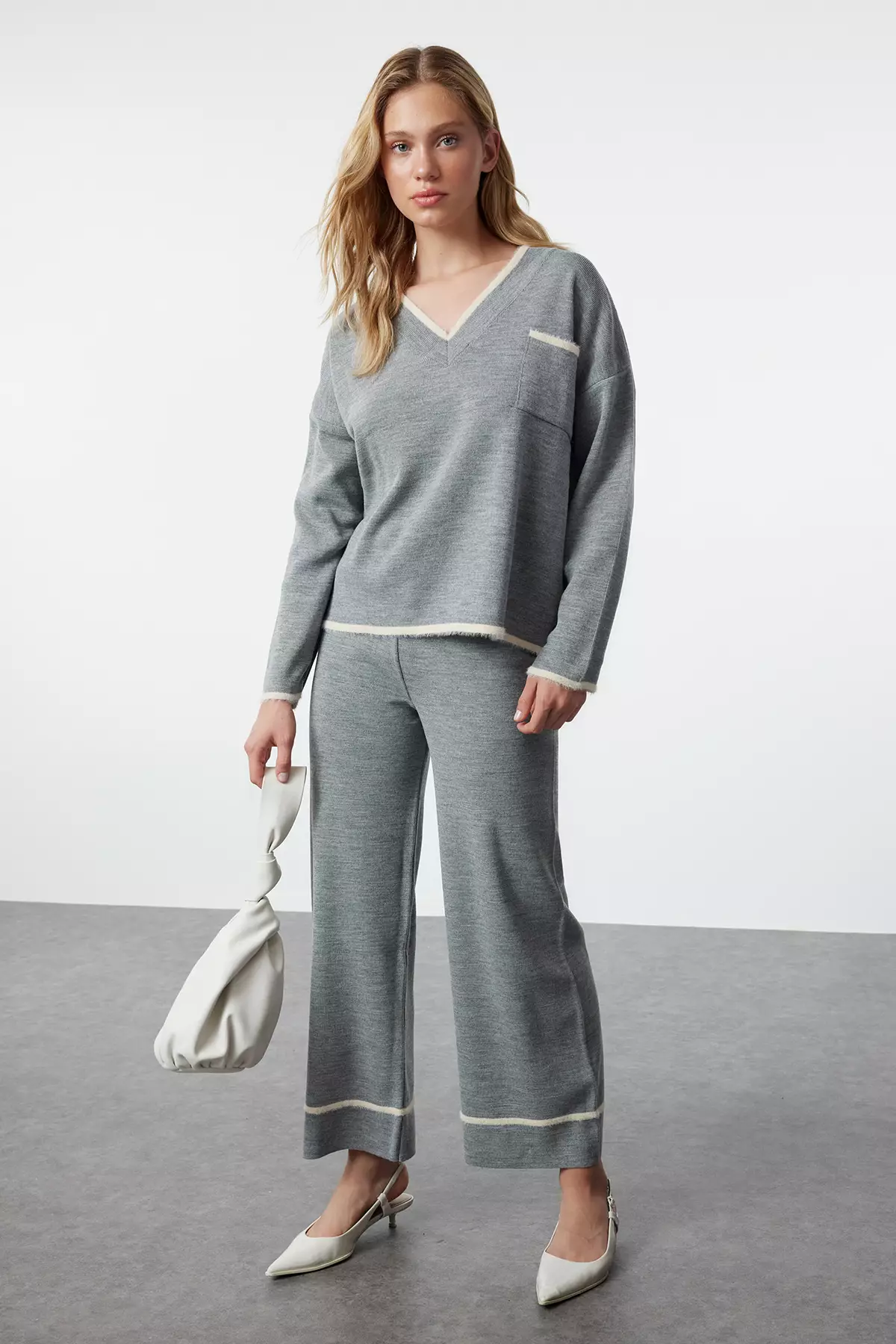 Anthracite Wide Fit Feather Thread Knitwear Bottom Top Set