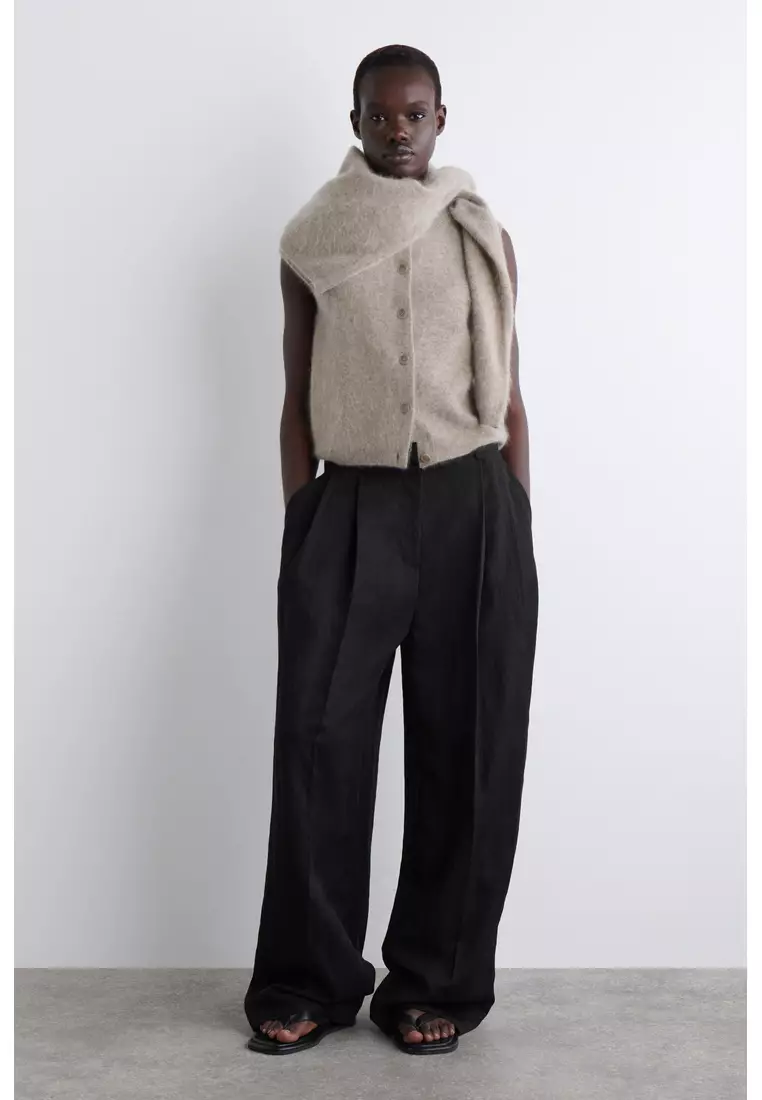 BRUSHED-CASHMERE WAISTCOAT