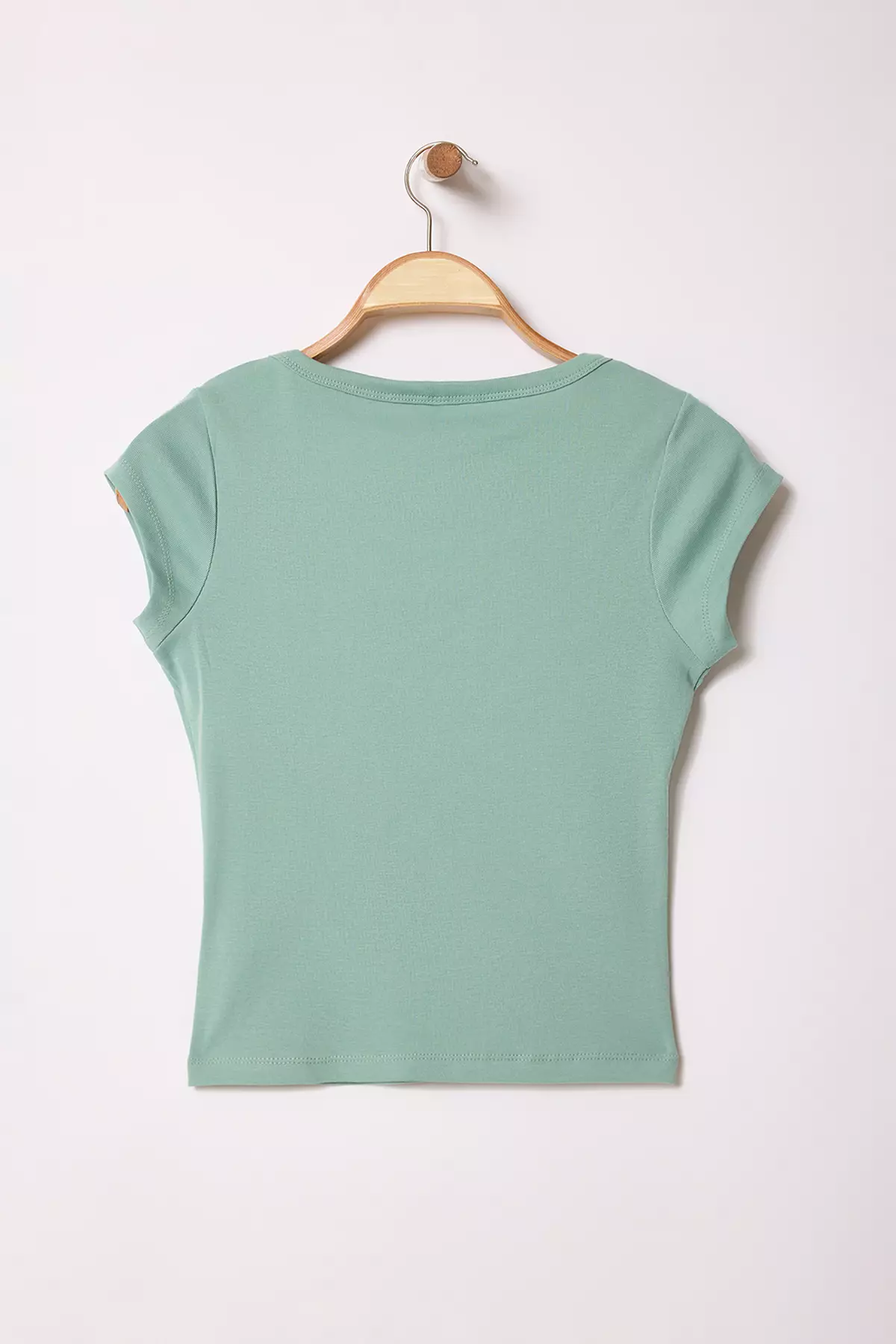 Mint V-Neck Fitted/Body-Sitting Knitted Blouse Twoss25Bz00208