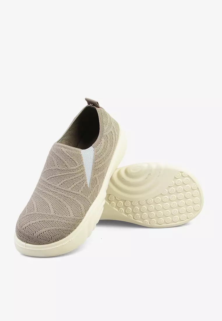 Sepatu Slip on Knit Wanita L.Lena