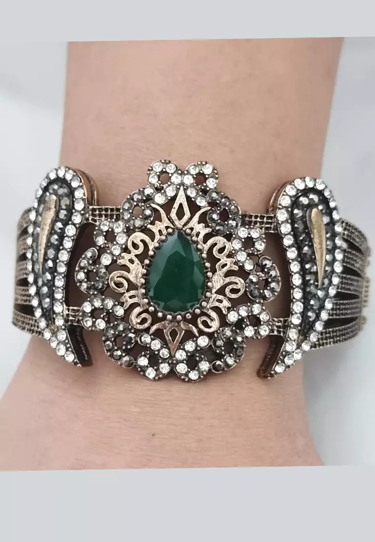 Paisley Diamante Embellished Bracelet Gelang Wanita Green
