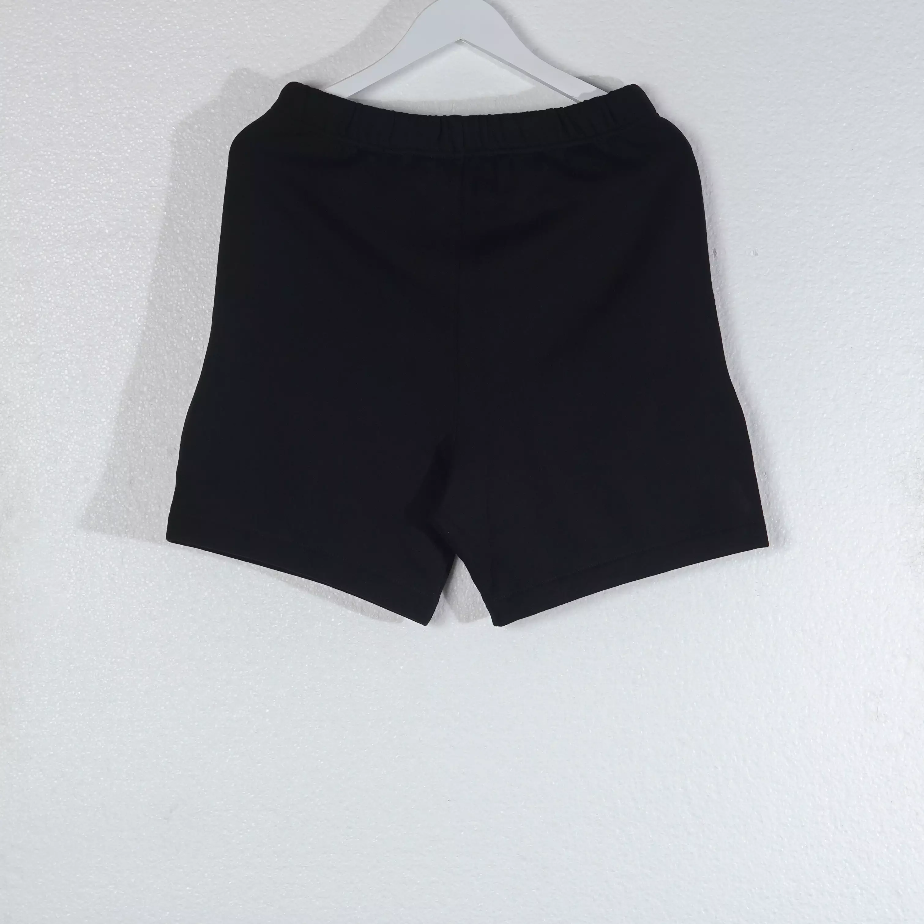 Celana ESSENTIALS SS22 BLACK SHORT PANTS 100% ORIGINAL
