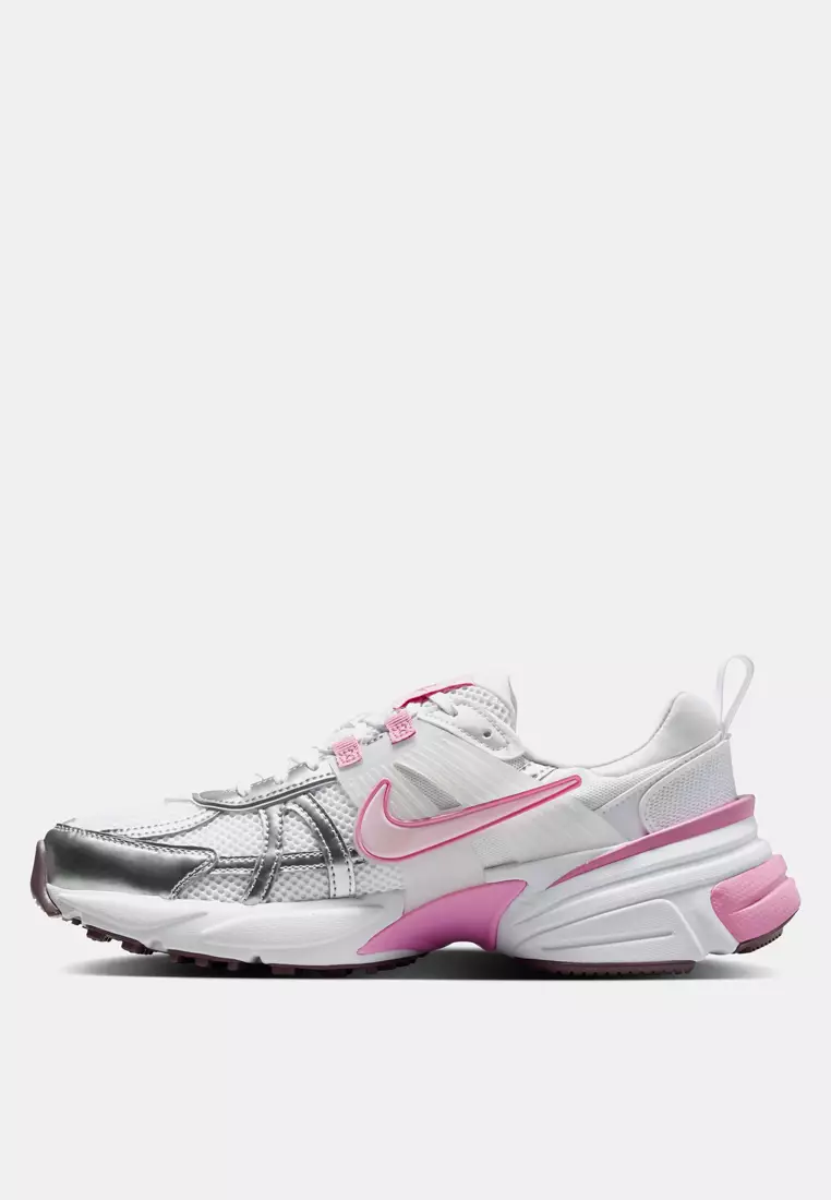V2K Run Shoes with Reflective Accents