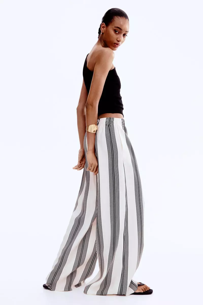 Wide pull-on trousers