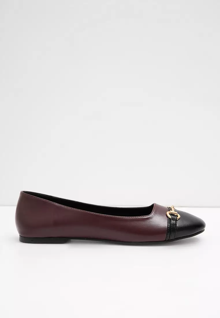 Sofia Cerlita Two Tone Flat Maroon