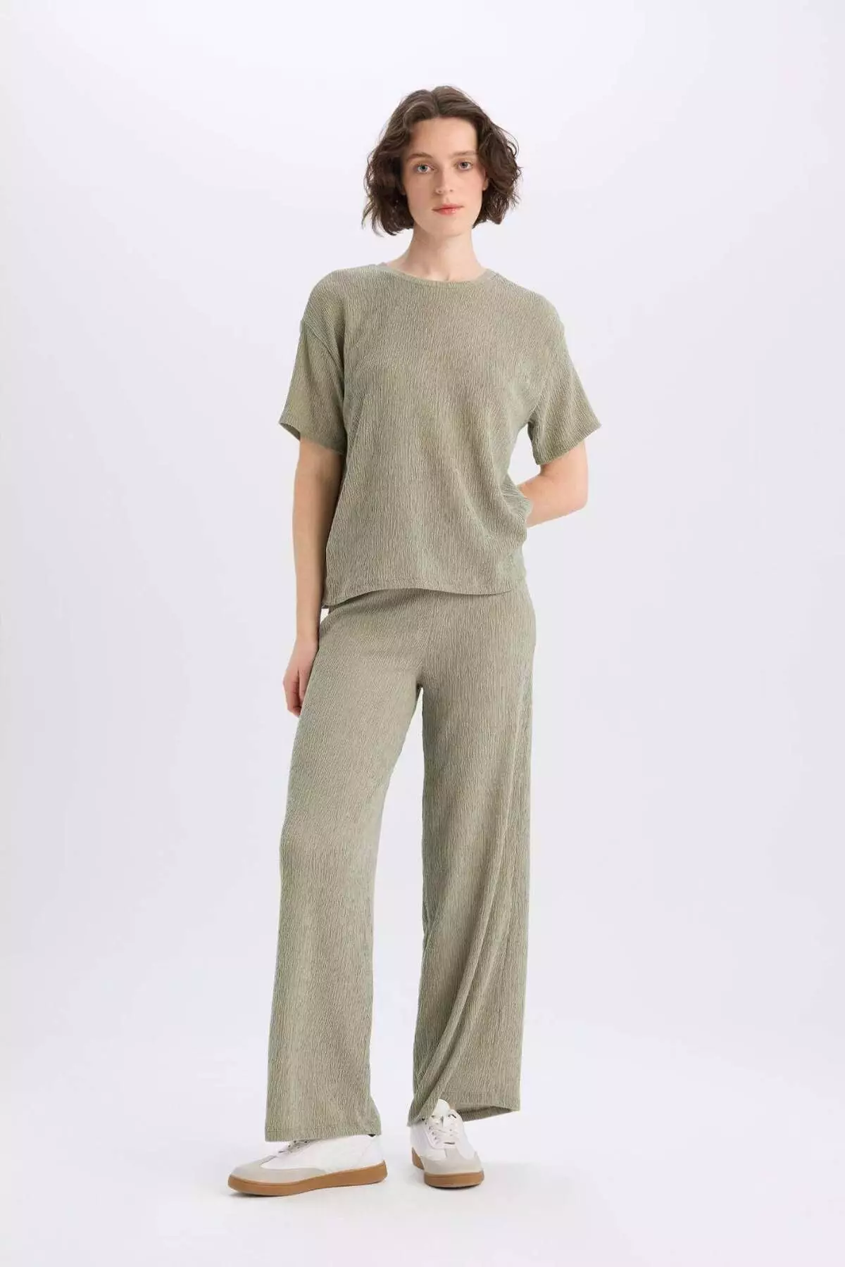 Wide Leg Wide Loose Leg Wrinkle Pants E3232Ax25Sp