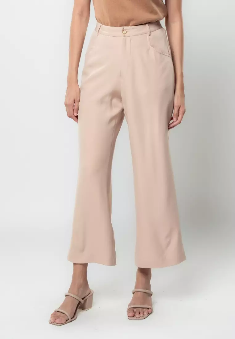 Casual Capri Pants With Pleated Tab Detail