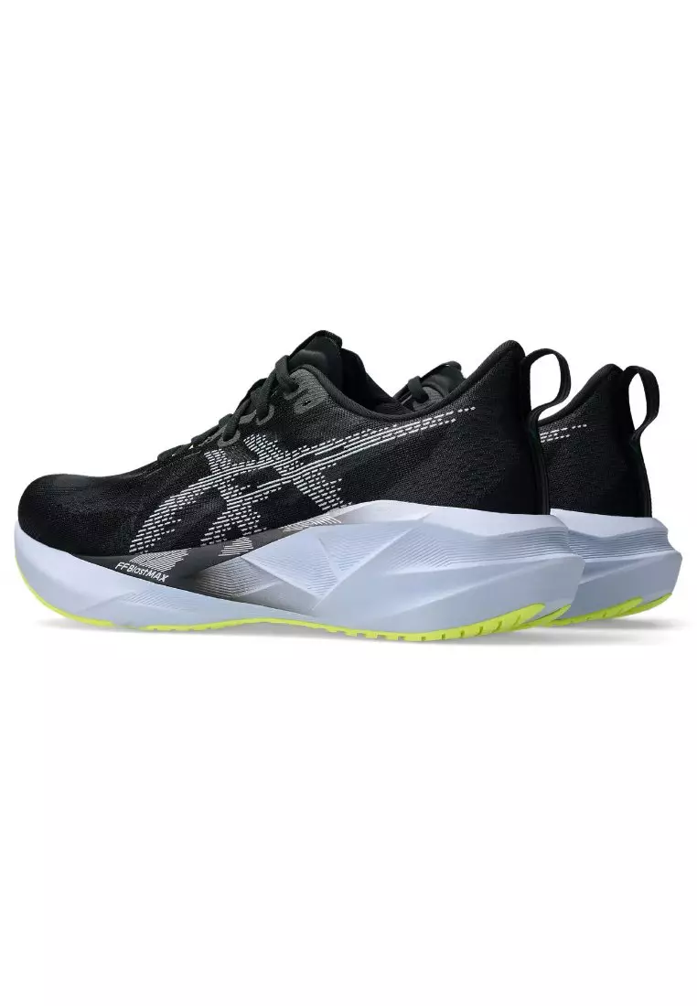 Men NOVABLAST 5 Running Shoes