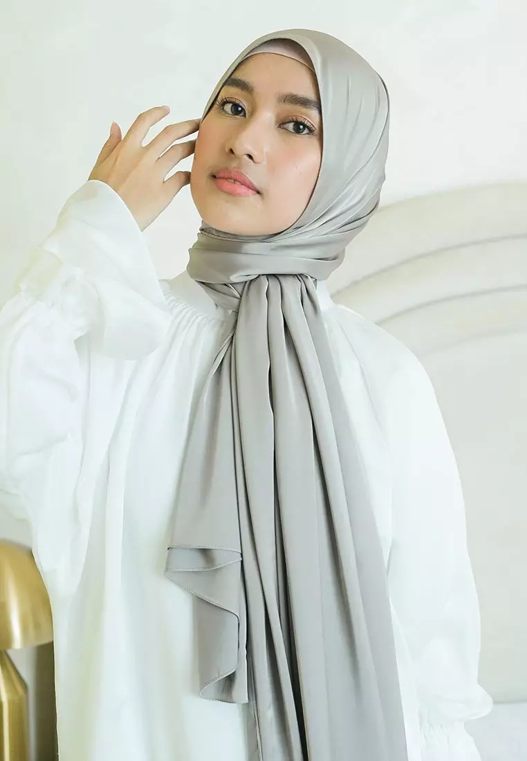 Shadeera Silk Shawl Light Grey (Lozy x Shadira)