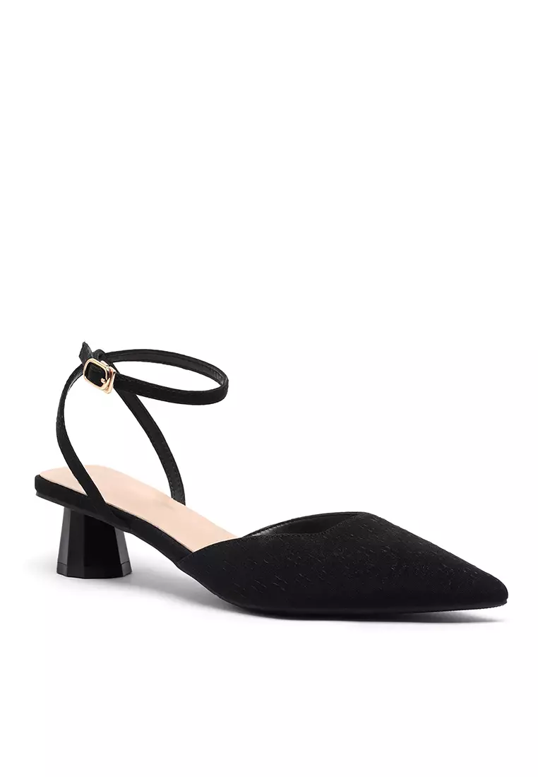 Pointed sandal deals heels