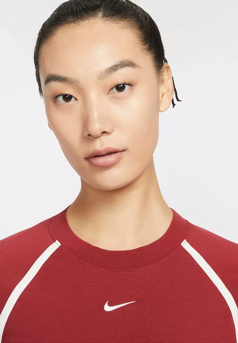 Sportswear Tight Long-Sleeves Cropped Top