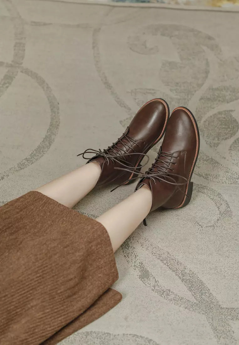 Faux Leather Lace Up Martin Boots TE2045-1