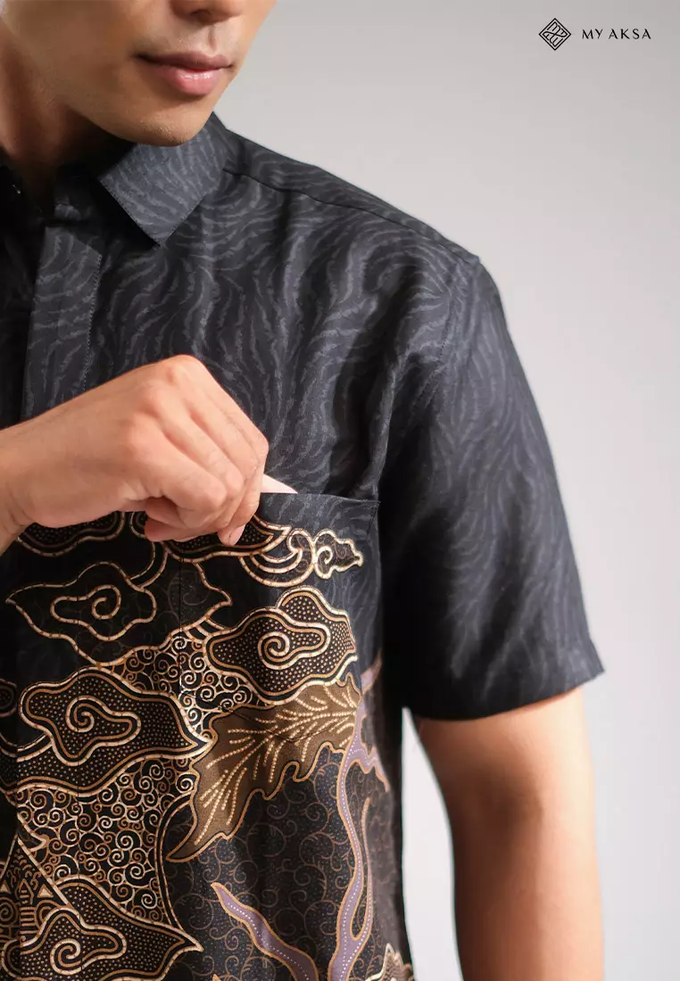 My Aksa Kemeja Batik Pria Lengan Pendek Mahaveer Black