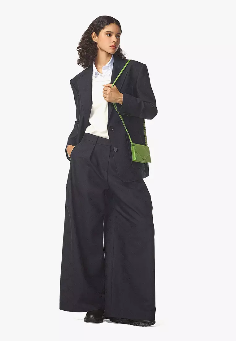 Diamond Chain Wallet in Calf Leather