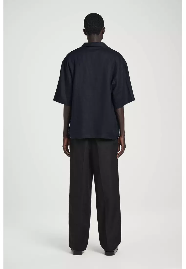 OPEN-COLLAR LINEN SHIRT