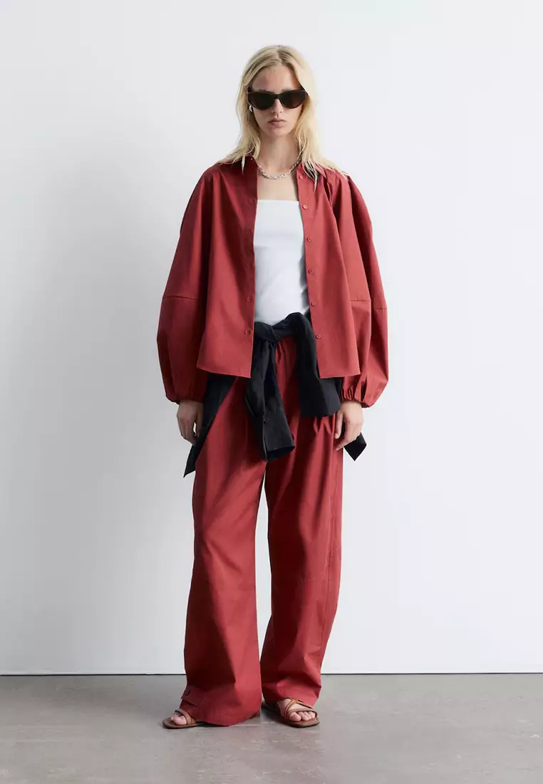 Voluminous Balloon-Sleeve Blouse