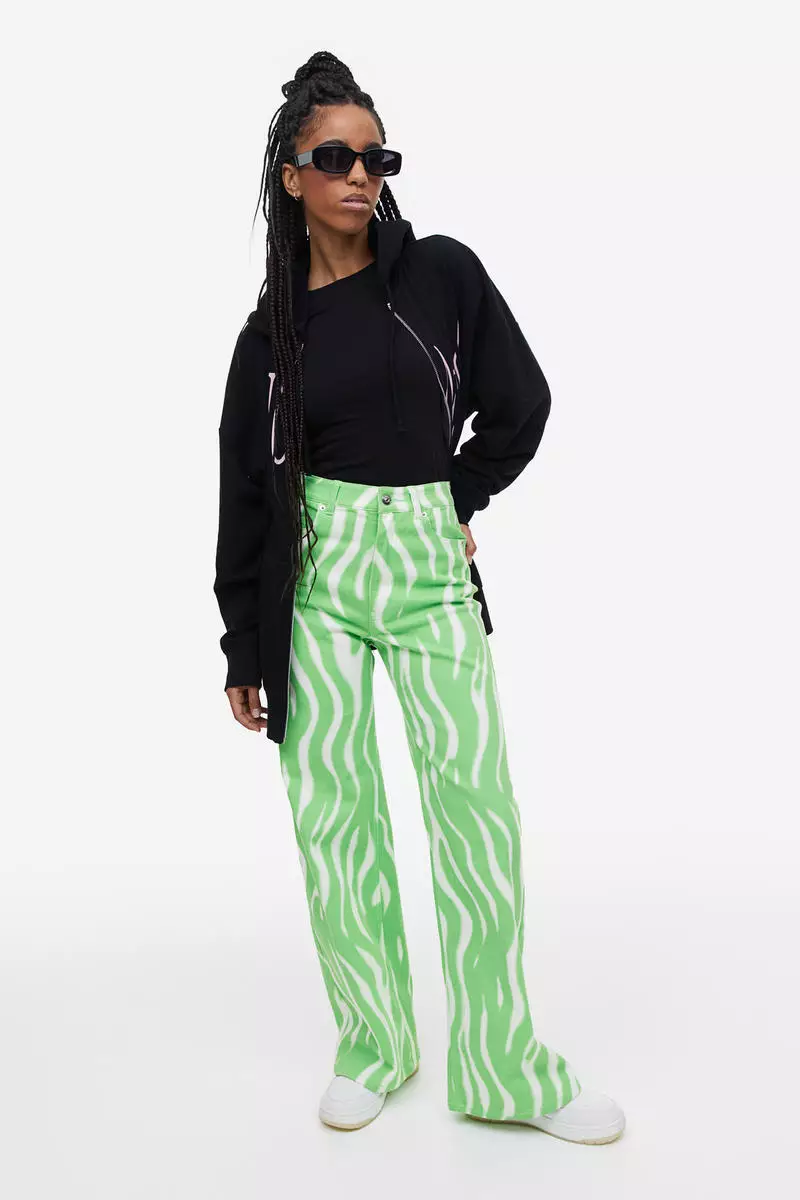 H&m green striped trousers on sale